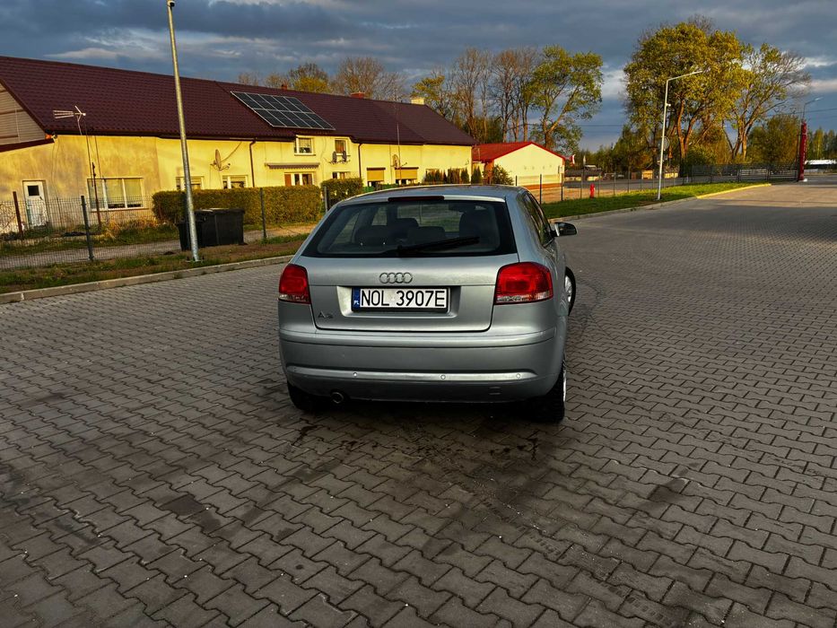 Audi a38p 2003r