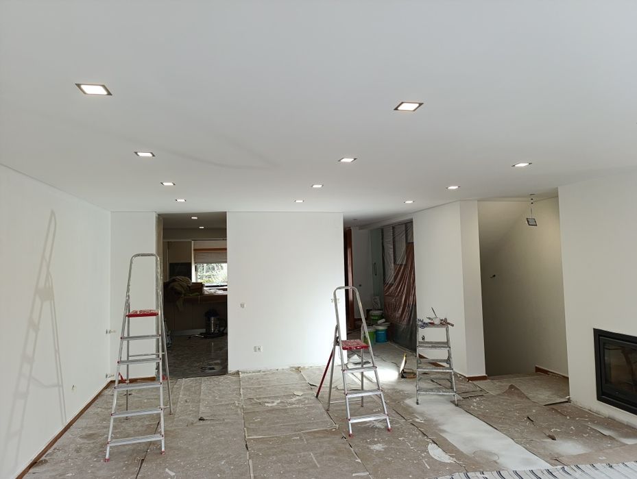 Remodelações, acabamentos, e aplicação de Pladur