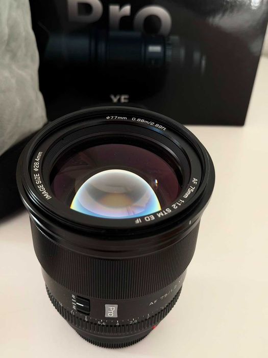 Viltrox 75mm 1.2 PRO