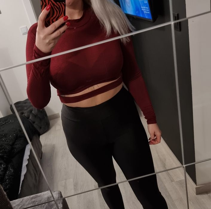 Bordowy krotki golf 38