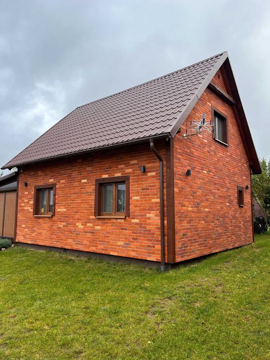 Płytki ze starej cegły, cegła na ścianie, stylowe wnętrze czy elewacja