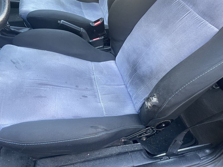 Opel Corsa B 1.5 Diesel (Look Sport) - 94 - 200.000km