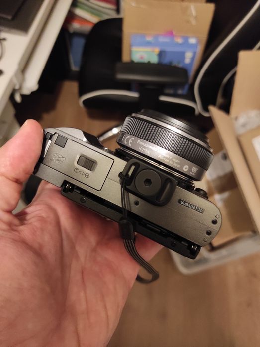 Câmara Olympus epl-10 com Panasonic 20mm