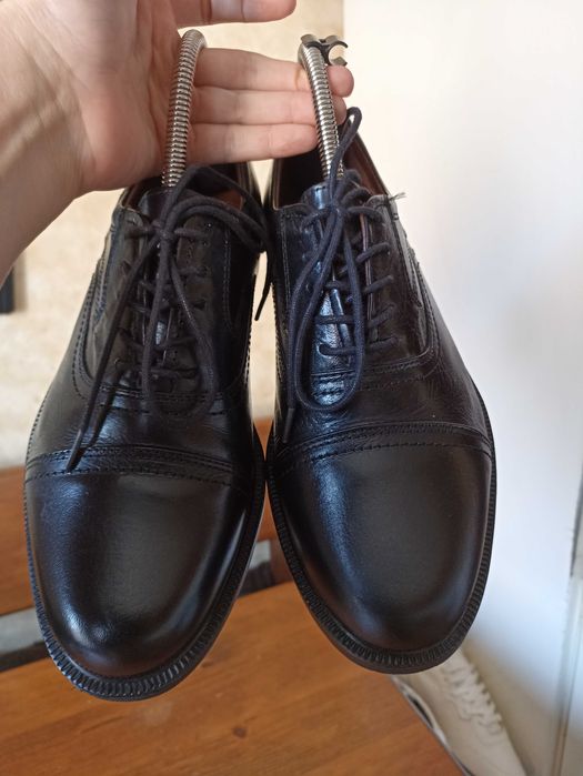 Чорні стильні шкіряні весільні чоловічі туфлі Grosvenor розмір 42/27см