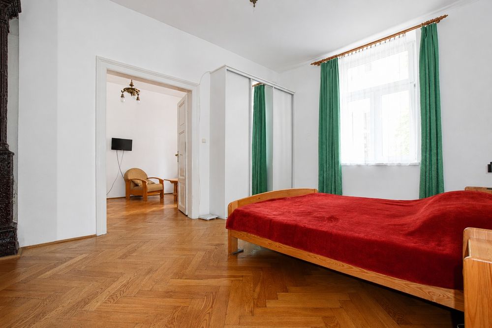 Stare Miasto - winda - balkon