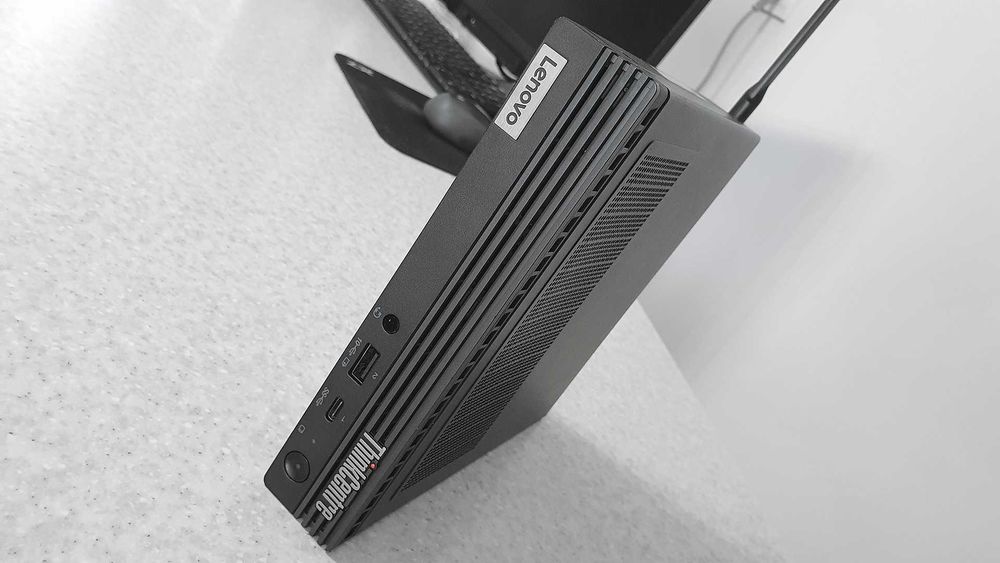 Неттоп Lenovo ThinkCentre M90q, i3-10100T/8GB/128GB/Wi-Fi+BT/Quadro P620