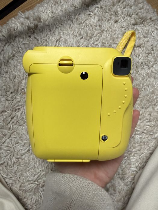 Миттєвий фотоапарат Fujifilm Instax Mini 9