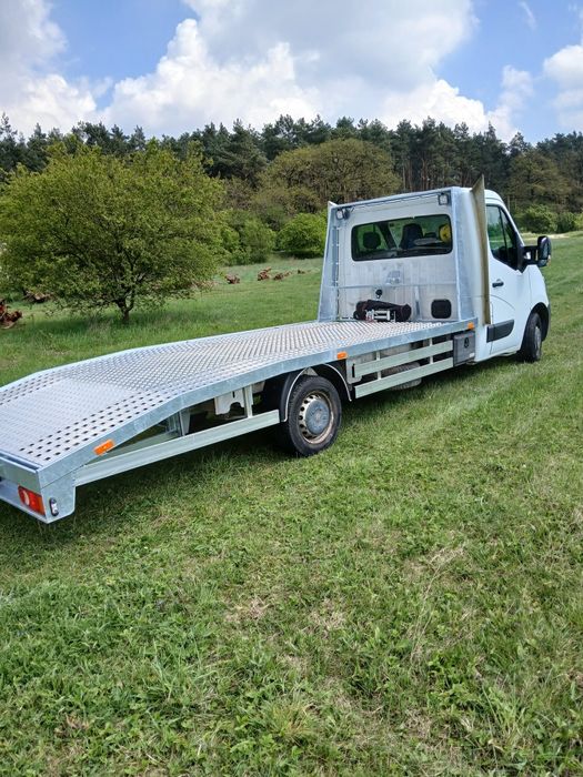 Autolaweta Pomoc drogowa holowanie laweta