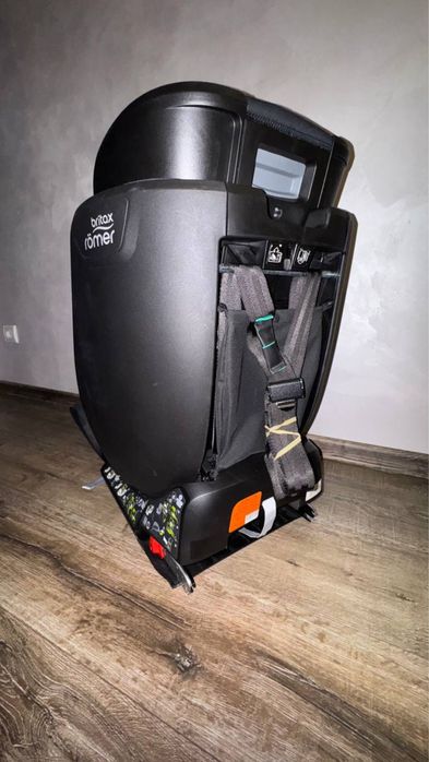 Дитяче автокрісло  Britax-romer 9-36 кг