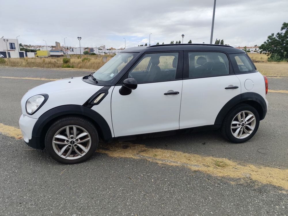 MINI Countryman One D