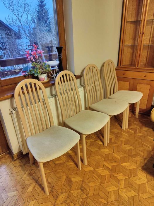 Krzesła drewniane tapicerowane – 4 szt. | OKAZJA 45 zł/szt