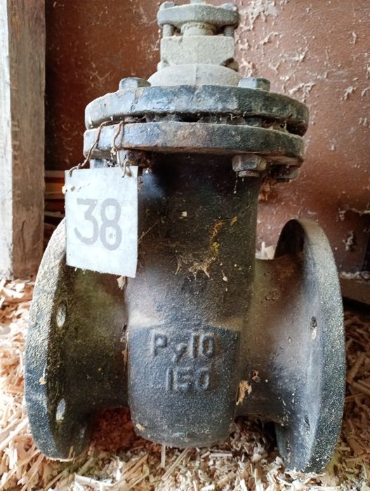 Засувка газо водопроводна