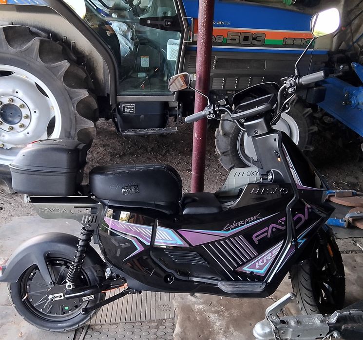 Електро скутер Фада Віла велоскутер