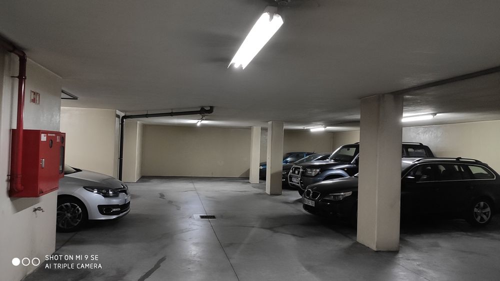 Lugar de garagem na R. de Grijó