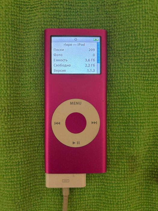 Apple iPod Nano Gen 2 4GB Коробка + аксесуари(окрім навушників)
