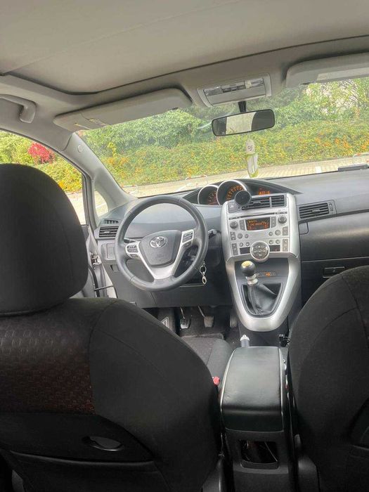Toyota Verso 2d, пробег 270т