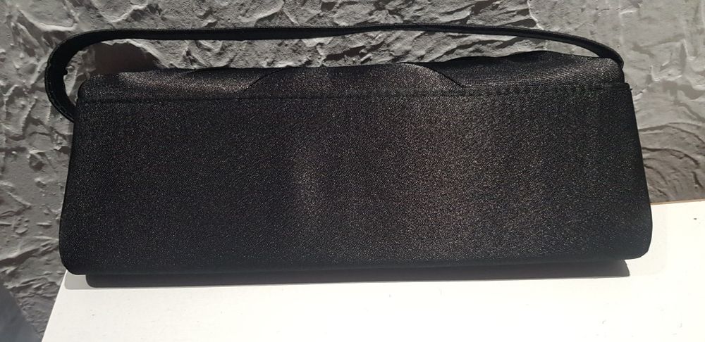 Torebka damska sznurek zapięcie