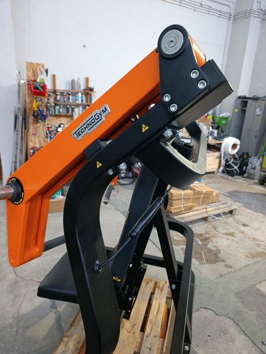 Technogym Pure Strength Chest Press