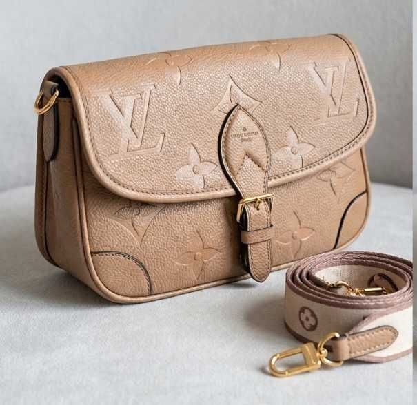 Torebka beżowa listonoszka replika louis vuitton