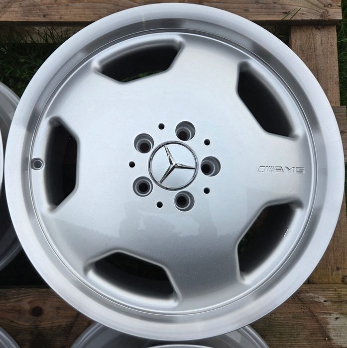 Felgi Monoblock Mercedes 190 126 AMG 124 8Jx18 ET41 5x112 190
