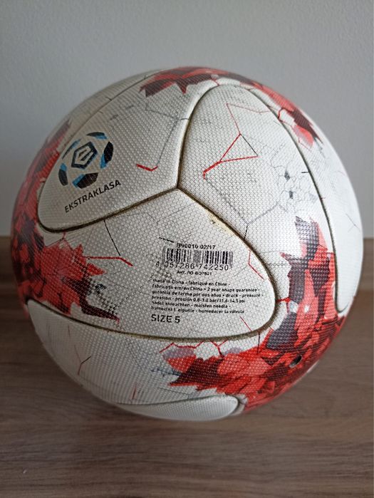 Piłka adidas Krasava