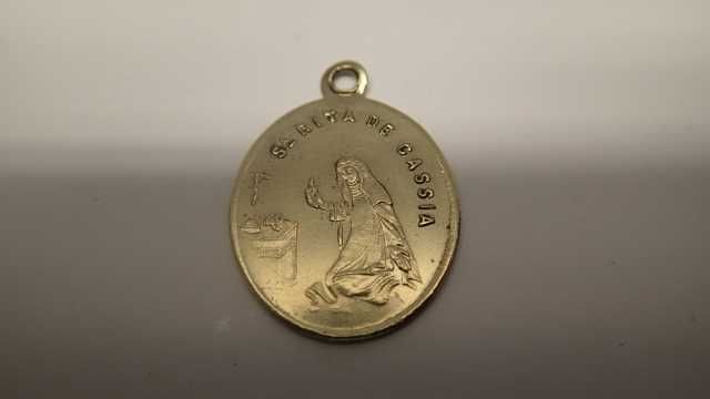 Medalha antiga em Latão de Santa Rita de Cássia