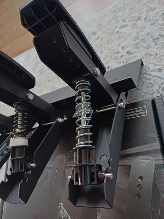 thrustmaster raceline pedals III