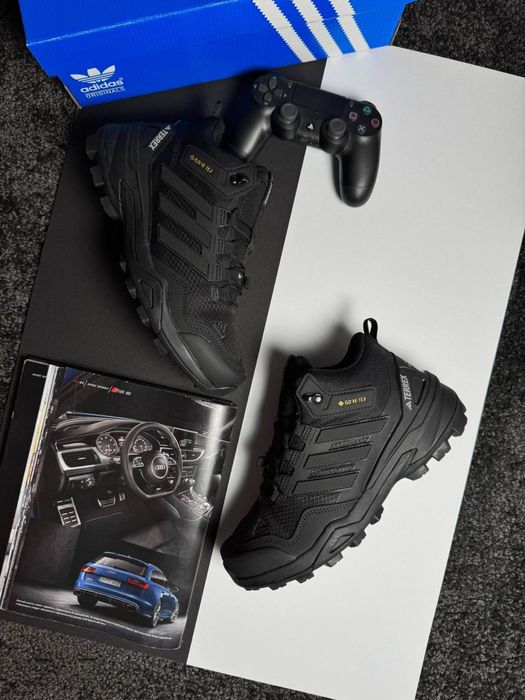 Чоловічі кросівки адідас терекс Adidas Terrex Fur All Black [41-46]