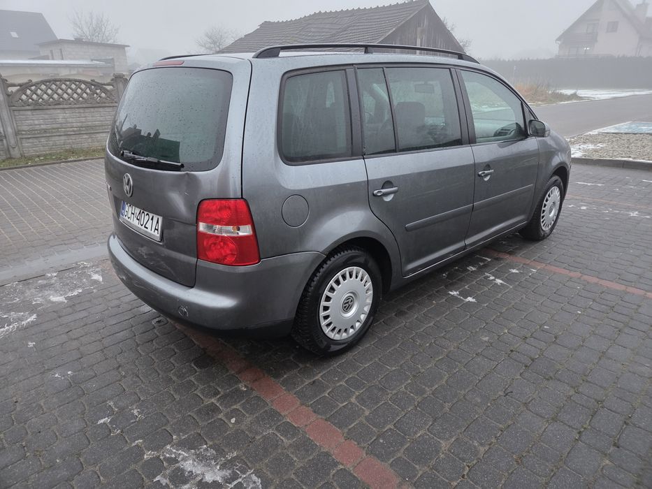 VW Touran 2.0 TDI 7 osobowy