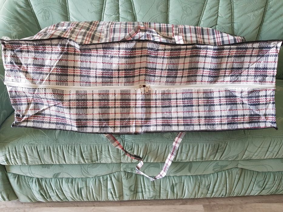 Cумка- баул хозяйственная, дорожная, большая.