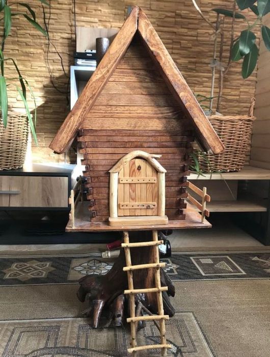 Дерев’яний будинок для саду