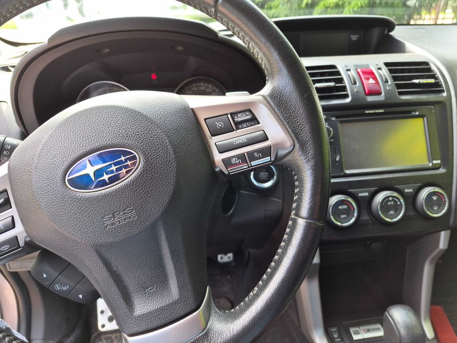 SUBARU Forester XT