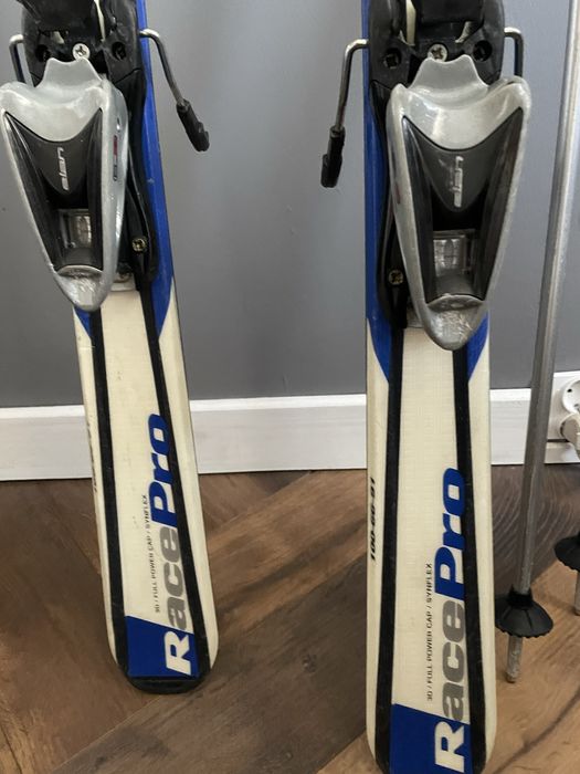 Narty Elan  plus kijki gratis