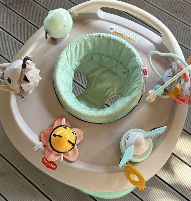 Ходунки-стрибунки,розвиваючий центр Tіny Love 4в1  2000грн!!!