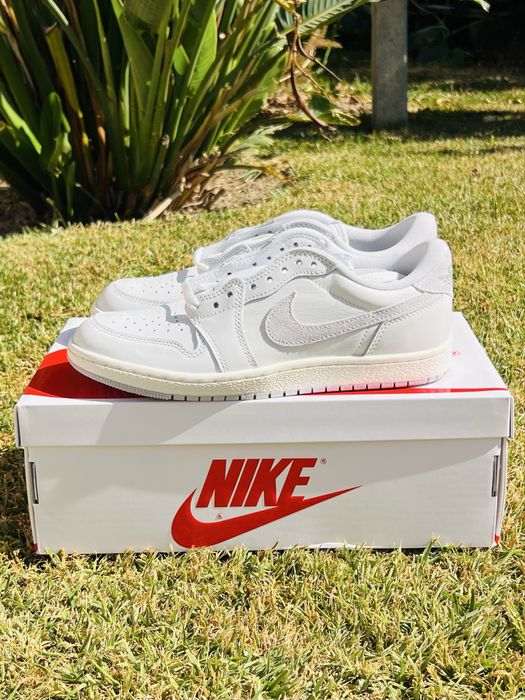 Nike Air Jordan 1 Low OG “Neutral Grey”
