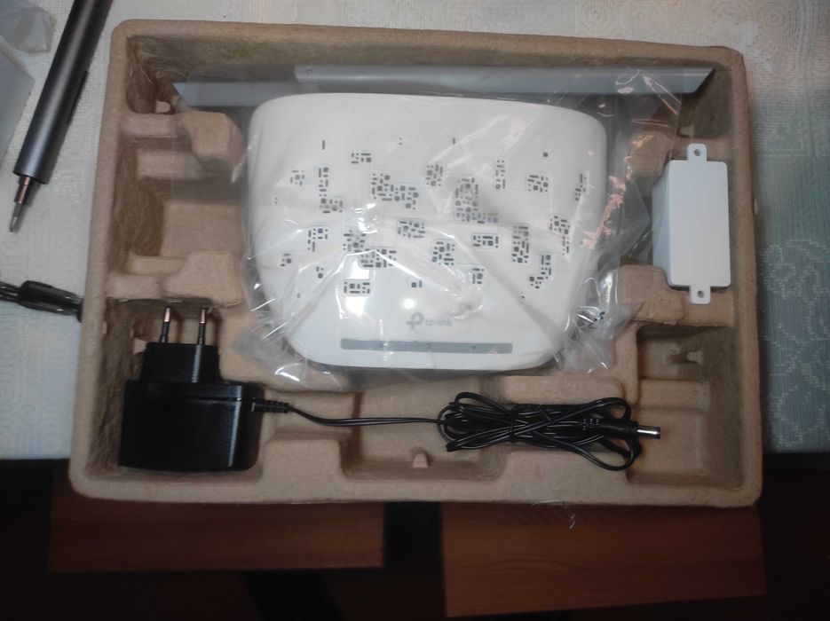 Access Point Tp-Link TL-WA801N como novo64283909197058123