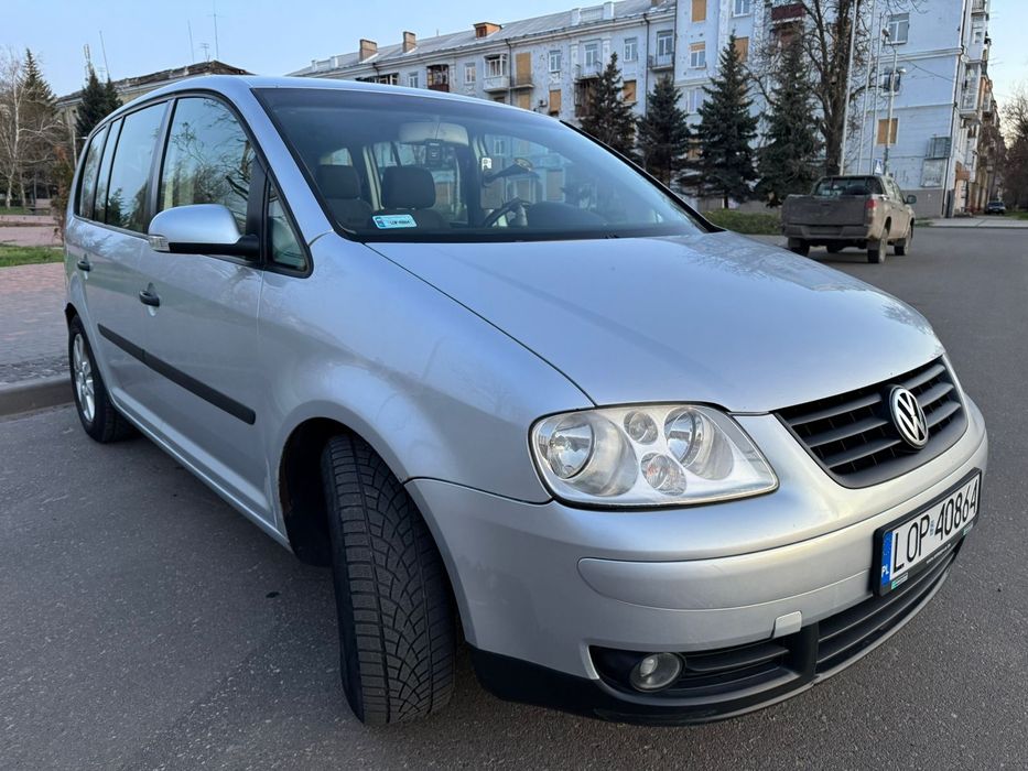 Фольксваген туран 1.9 tdi свіжо пригнаний, дуже хороший стан