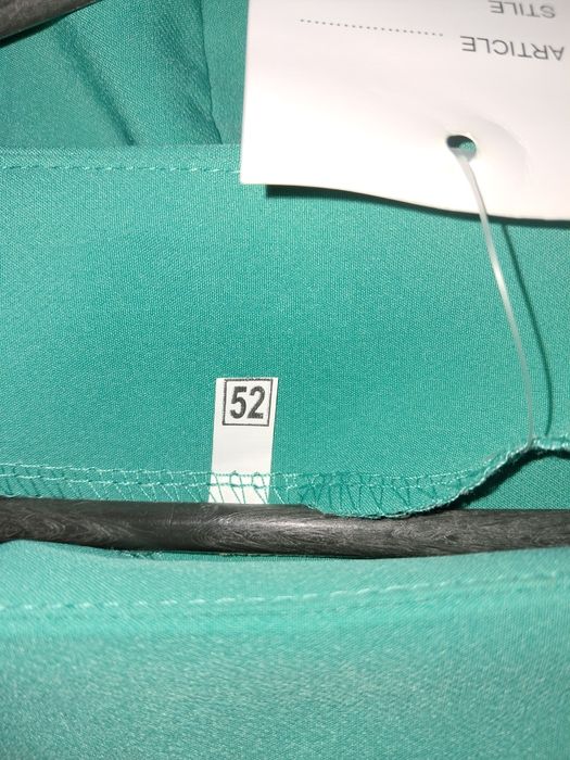 Жіноча сукня 52 розміру