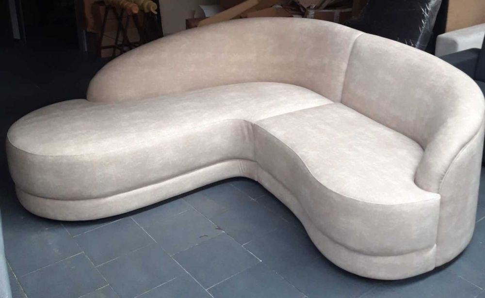 SOFÁ NOVO moderno