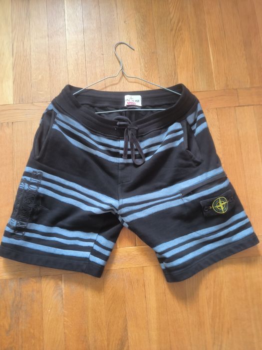 шорти stone island supreme