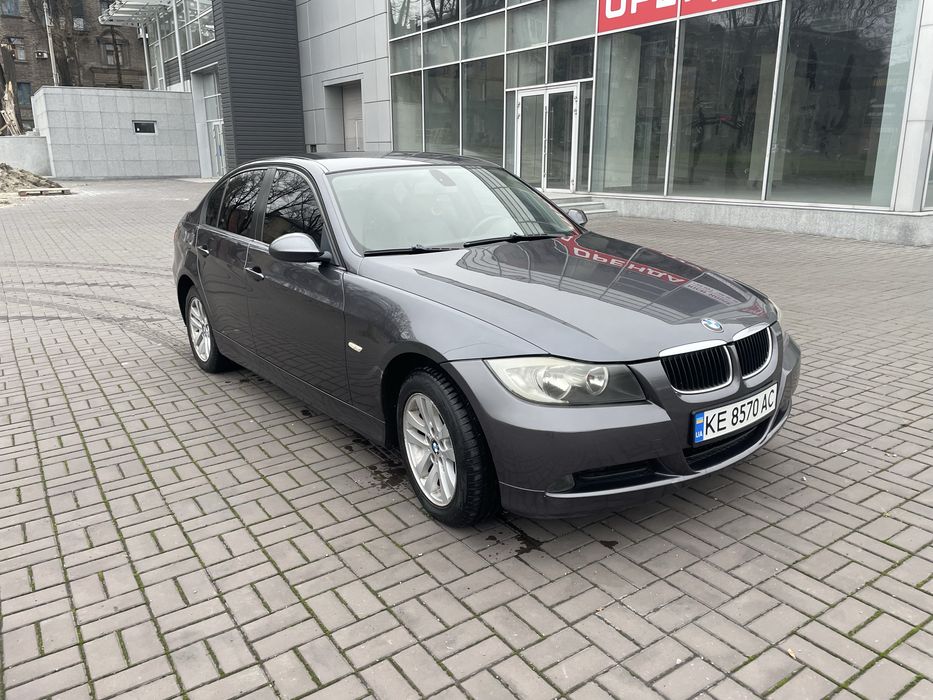 Продам BMW e90 2007