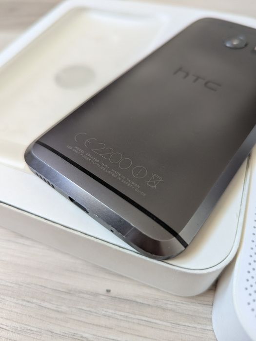 HTC 10 Lifestyle Carbon Gray - під заміну батареї або на запчастини
