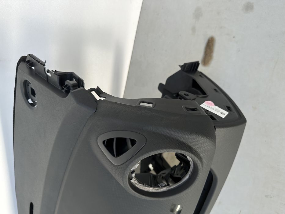Deska rozdzielcza ,Konsola Airbag Renault Clio 4R.S
