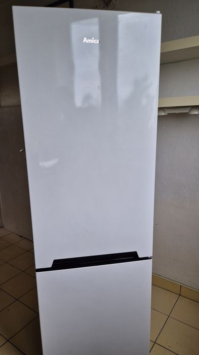 Lodówka z zamrażarką Amica 170cm