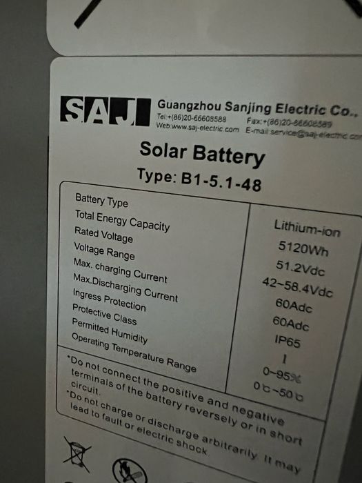 Inversor e bateria SAJ fotovoltaico