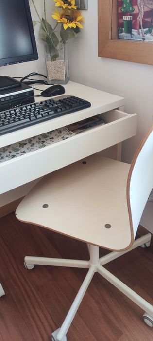 Computador secretária Windows 11 completo