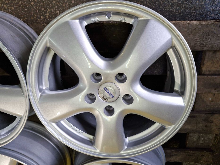 Alufelgi 5x108 16 Ford Focus Mondeo Kuga Volvo V50 V60 S60 XC70 V70