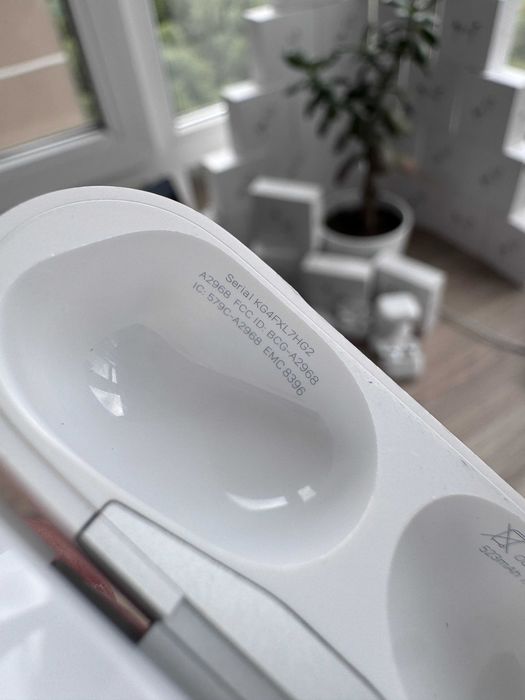 Магазин б/у Кейс AirPods Pro 2 A2968 Type-c A3048 A3047 Оригинал