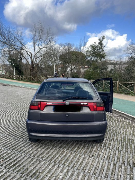 Seat Ibiza 1.0 Gasolina (janeiro 1999)
