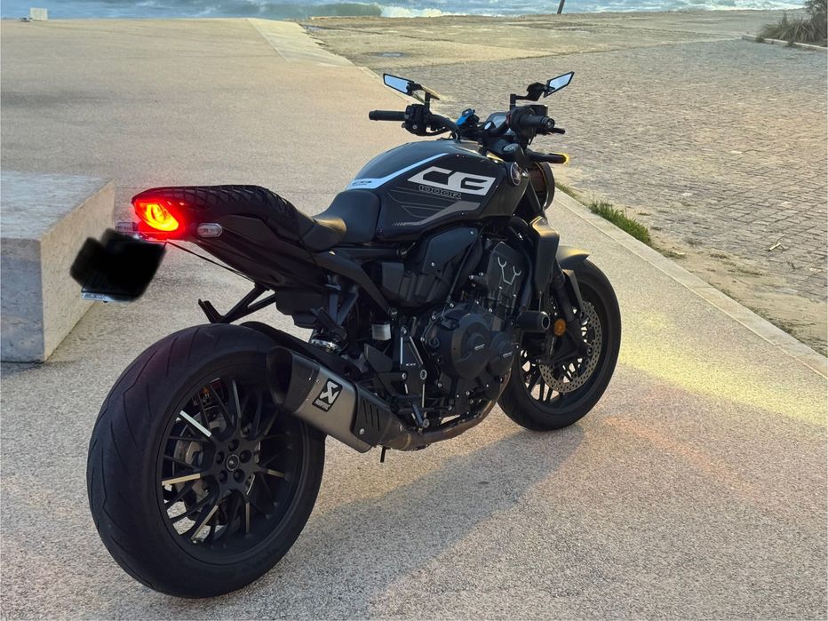 Honda CB1000R Black Edition
